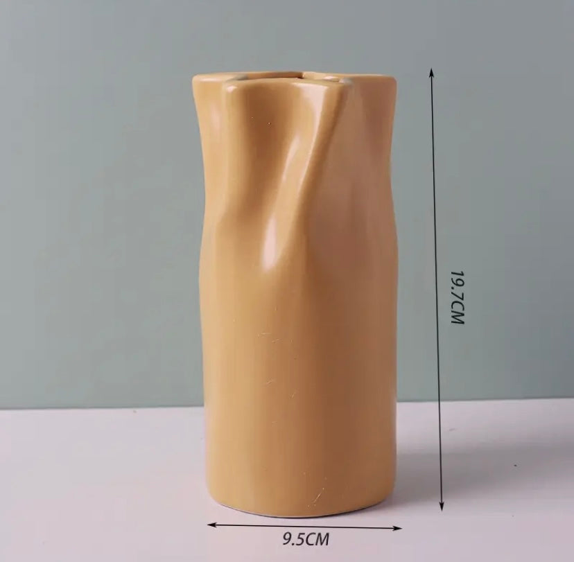 Pastel Vases