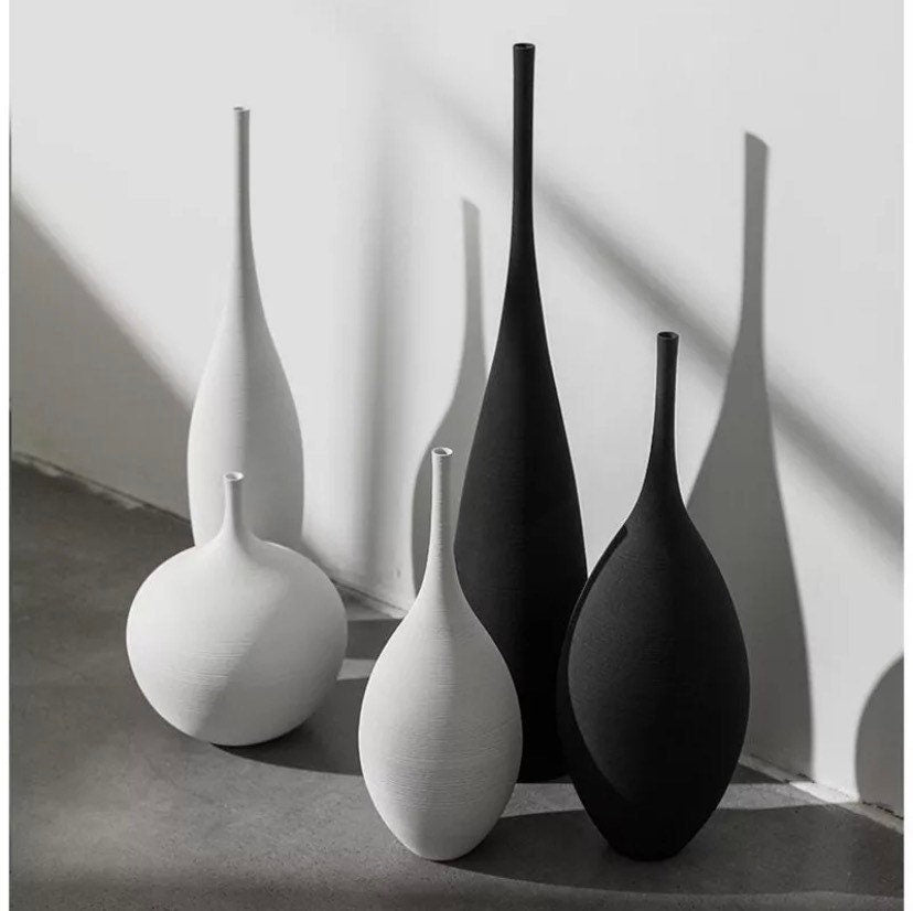 Monochrome Vases Collection