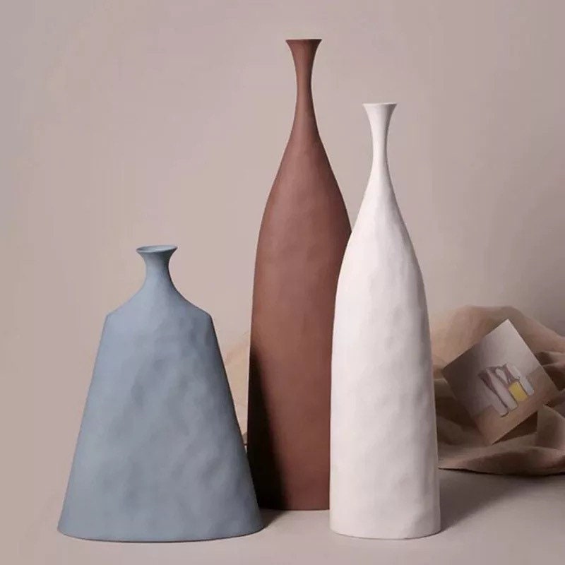 Evelyn Vase Collection