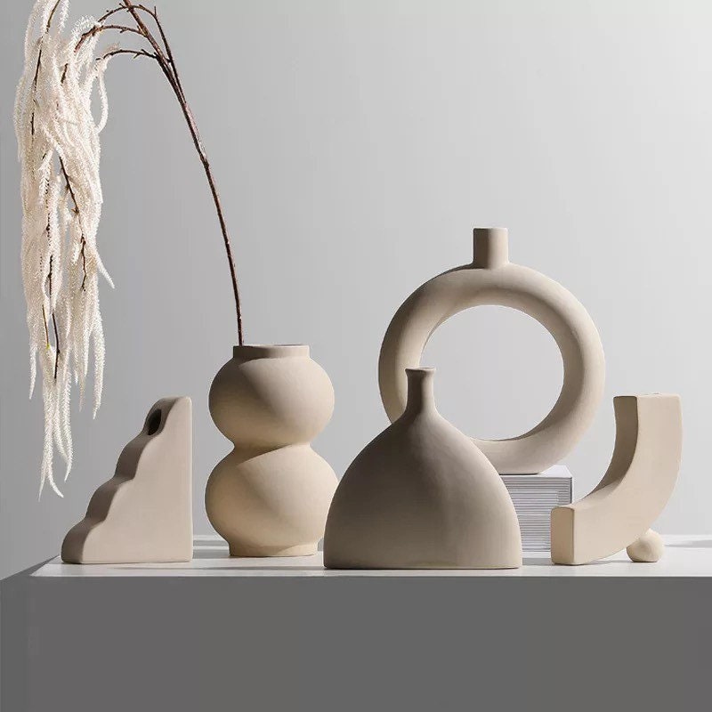 Polly Ceramic Vase Collection