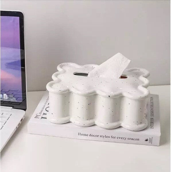 Wavy Edge Tissue Box